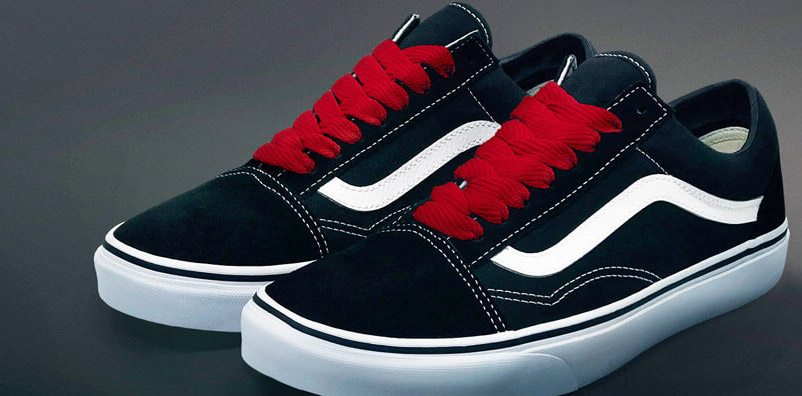 Platte extra brede gele schoenveters. Voor sneakers